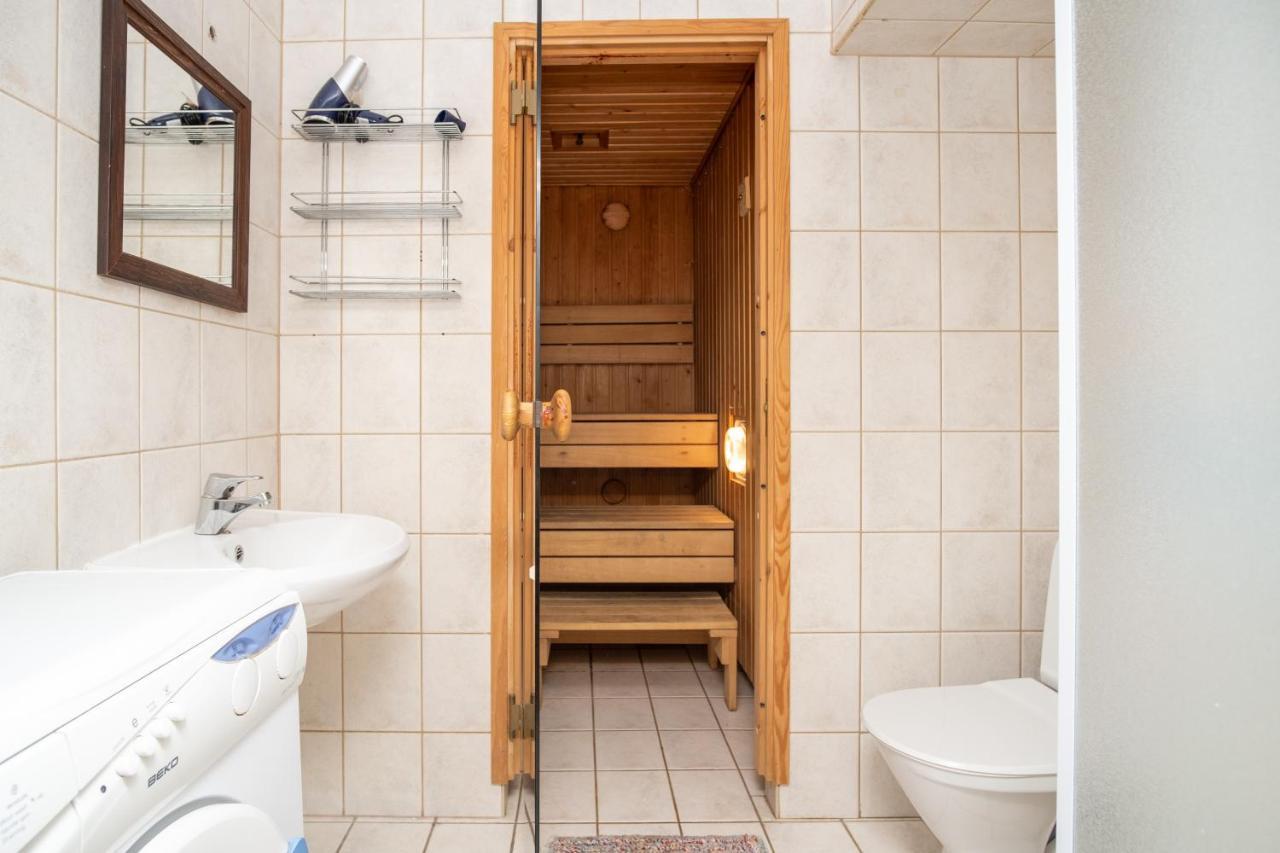 Old Town 2-Bathroom Apartment With Sauna Таллин Экстерьер фото